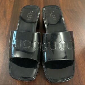 New without box Gucci Women's Rubber Sandals Size 8